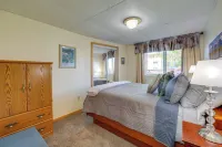 Anchorage Apt: Home Base for Alaska Adventure! Hotel di 