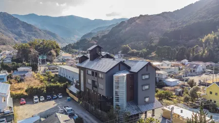 Awa Nishi-Izu