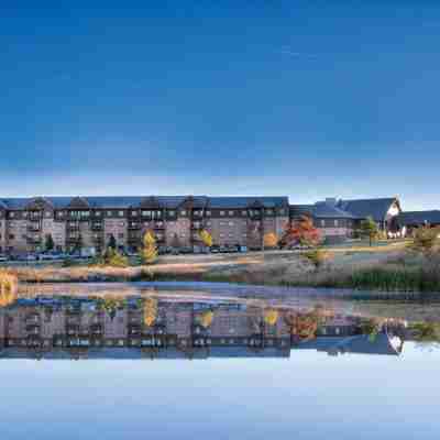 Club Wyndham Glacier Canyon Hotel Exterior