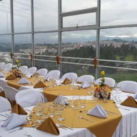 Hotel Angasmayo