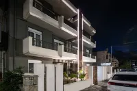 Alexandra Boutique Residence Seaside