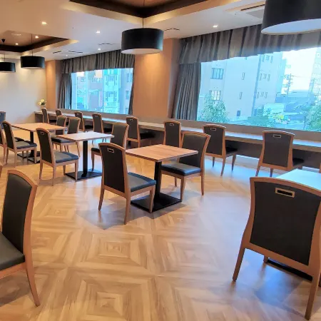 Kochi Pacific Hotel
