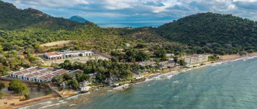 Sunbird Livingstonia Beach - parking