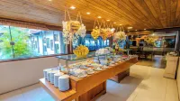 Jardim Atlântico Beach Resort - breakfast