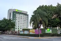 Holiday Inn GUADALAJARA EXPO by IHG - Pools