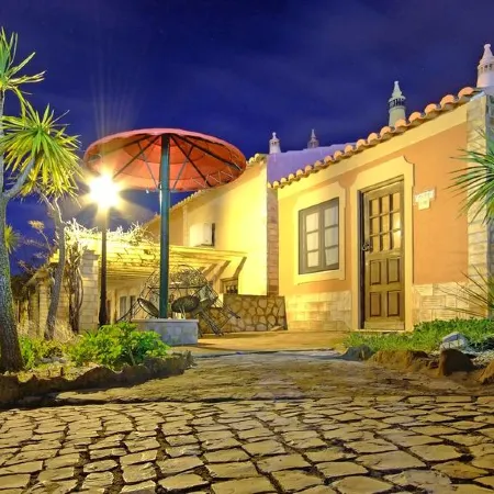 Quinta do Mar - Country & Sea Village