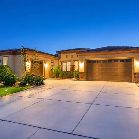 4000 SQ FT 5bedroom/3 BATH, SALT, POOL/SPA, WiFi and AC, COACHELLA, Indio