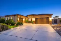 4000 SQ FT 5bedroom/3 BATH, SALT, POOL/SPA, WiFi and AC, COACHELLA, Indio - プライペートプール
