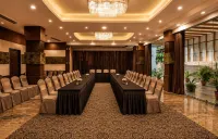 Hotel Sonash by Golden Treat - 3 ดาว