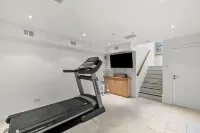 Cawsand Waterfront House With Pool - 4-Star