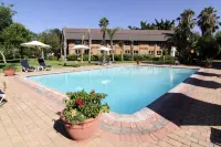 Cresta Lodge Gaborone - Pools