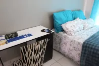 布魯姆方丹市中心頂層公寓(A Penthouse Room in Downtown Bloemfontein) - 陽台
