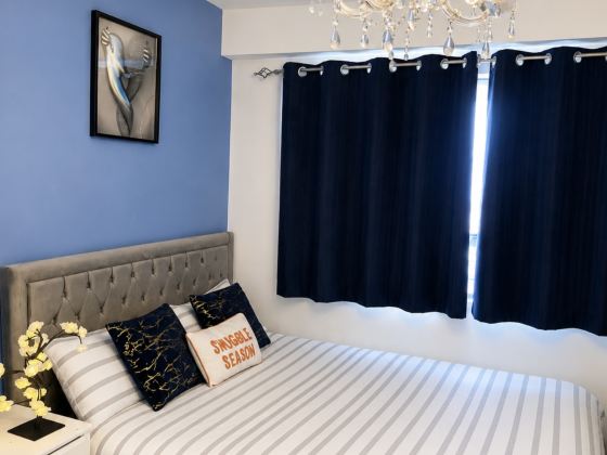 Cozy en-suite room Netflix, Fast WiFi, Free Parking