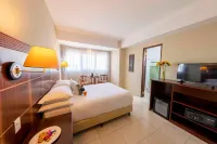 Hotel Faranda Express Soloy and Casino, a Member of Radisson Individuals - bar