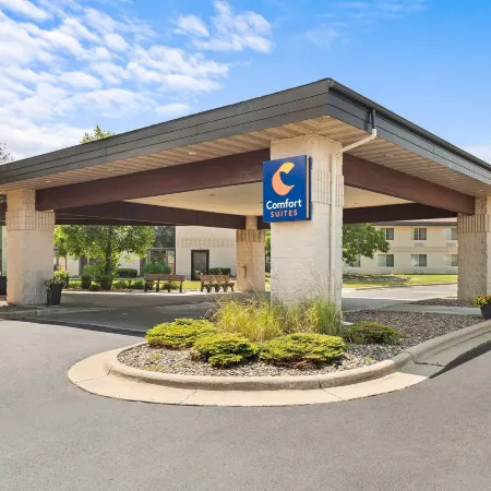 Comfort Suites
