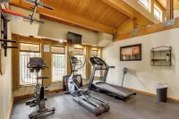 Kings Beach Retreat Near Lake Tahoe w/ Pool Access - 3-Star