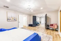 🚨Dallas Luxury Modern Home- Heated Salt Pool and Spa 🏊 4 Bedrooms Sleeps 14+ - สระว่ายน้ำส่วนตัว