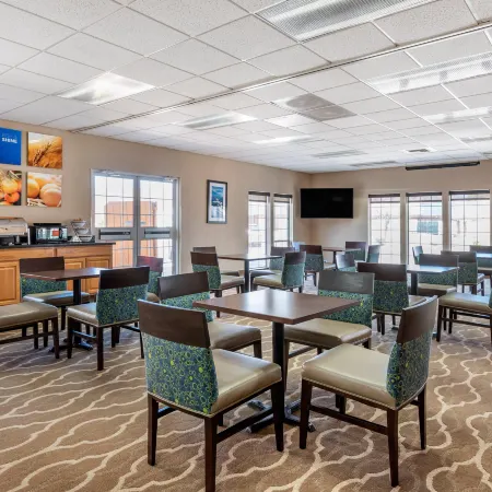 Comfort Inn & Suites