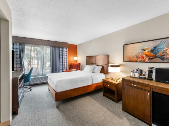 Hilton Garden Inn Overland Park