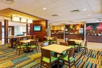 Fairfield Inn & Suites Johnson City - breakfast
