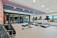 Hampton Inn & Suites by Hilton Corona - 2-Star