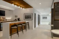 Hampton Inn by Hilton Winnipeg Downtown - Quầy Bar