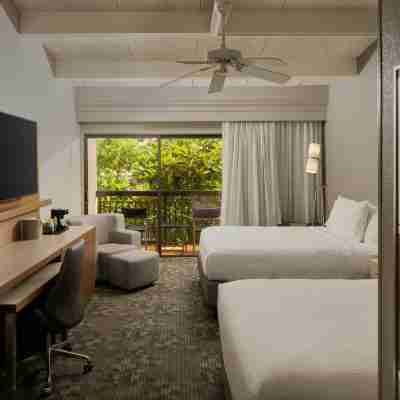 Courtyard Key West Waterfront Rooms