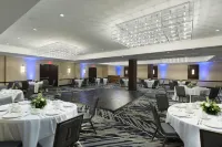 DoubleTree by Hilton Jamestown - Pools