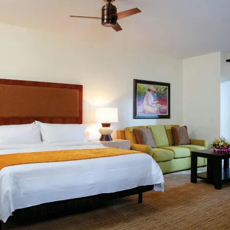 Marriott's Waiohai Beach Club