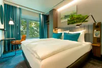 Motel One Stuttgart-Hauptbahnhof - breakfast