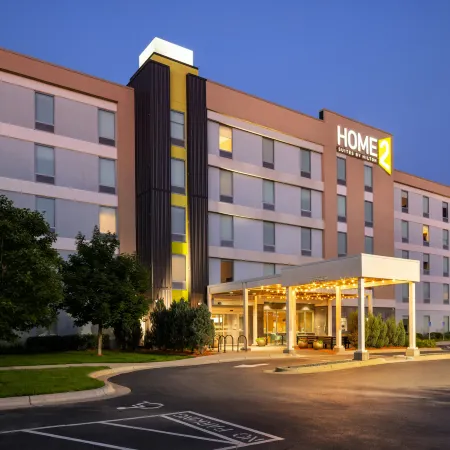 Home2 Suites by Hilton Roseville Minneapolis