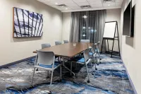Fairfield Inn & Suites Port Clinton Waterfront - 3-Star