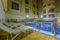 Crown Town Hotel - con vista mare