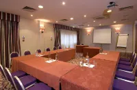 Premier Inn Manchester Old Trafford - 3 estrellas