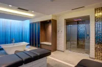 River Spirit Casino Resort - Spa