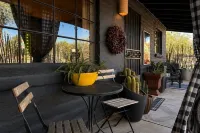 Benton Place - A Stylish Southwest Retreat - Private Pool