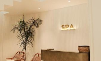 Palace Hotel & Spa