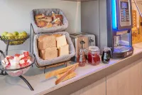 City Express Junior by Marriott Cancun - breakfast