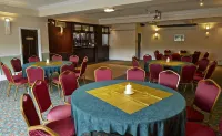 Raven Hotel by Greene King Inns - Wifi