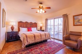 Casa Blanca Inn and Suites