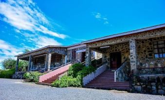 Elementaita Country Lodge - Housity