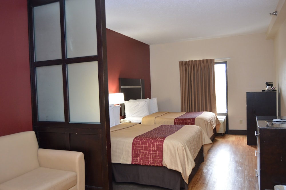 Red Roof Inn Plus+ & Suites Chattanooga - Downtown