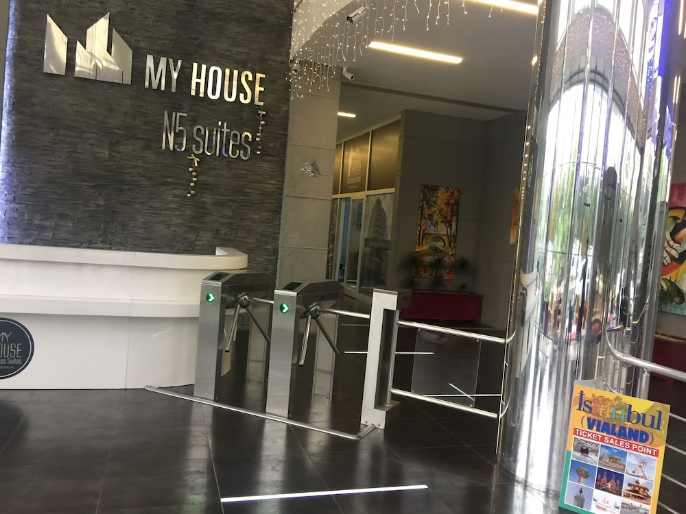 MyHouse N5 Suites