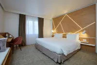 Best Western Plus Paris Meudon Ermitage Hotels in Chaville