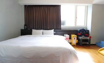 Military 75 Hotel