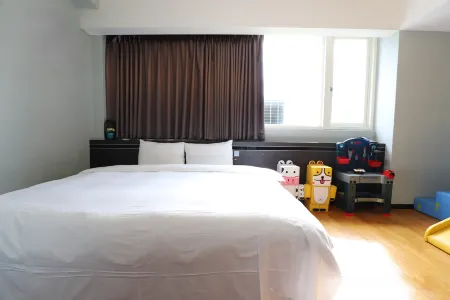 Military 75 Hotel