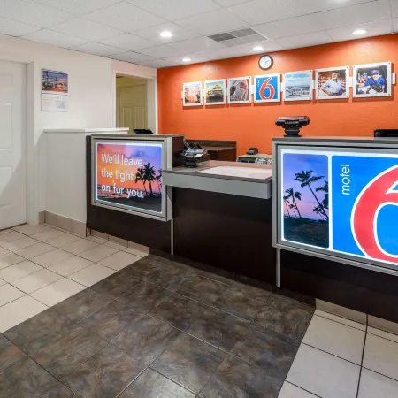 Motel 6 Ventura, CA - South