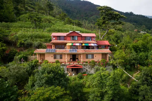Shivapuri Heights Cottage Hotel di Budhanilkantha