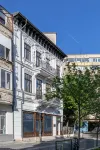 Holt Old Town Suites