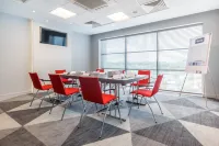 Holiday Inn Express BIRMINGHAM - WALSALL by IHG - Business